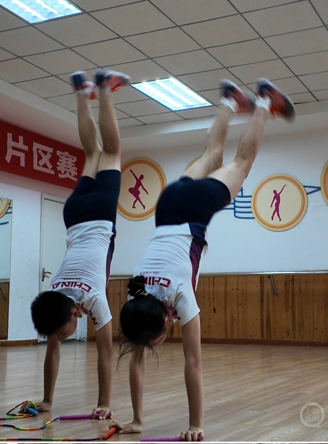 三名重慶小學生打破世界紀錄背後，探尋那些看不見的努力和故事