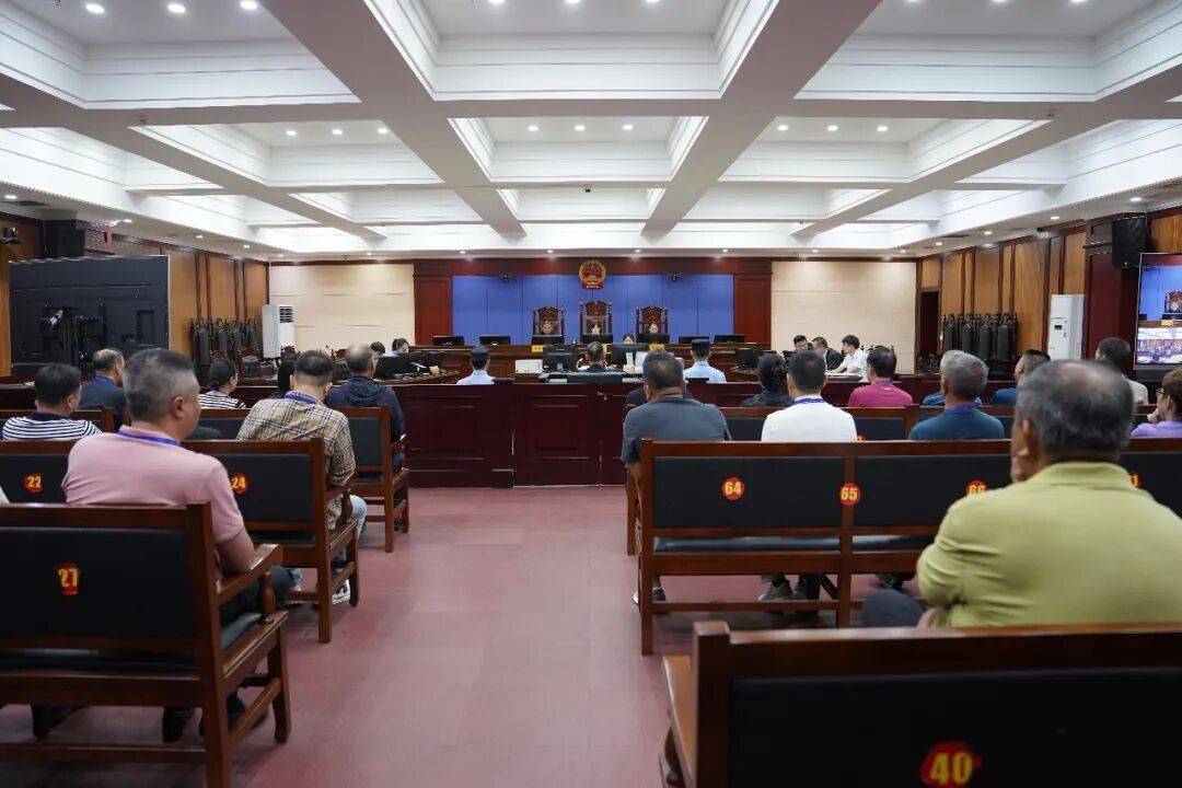 貴州開放大學原副廳長級幹部吳丹受賄案一審宣判