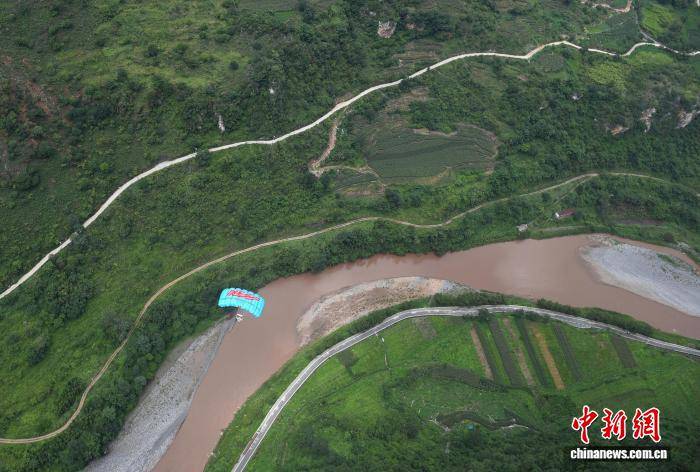 雲南尼珠河大峽谷迎暑期旅遊熱